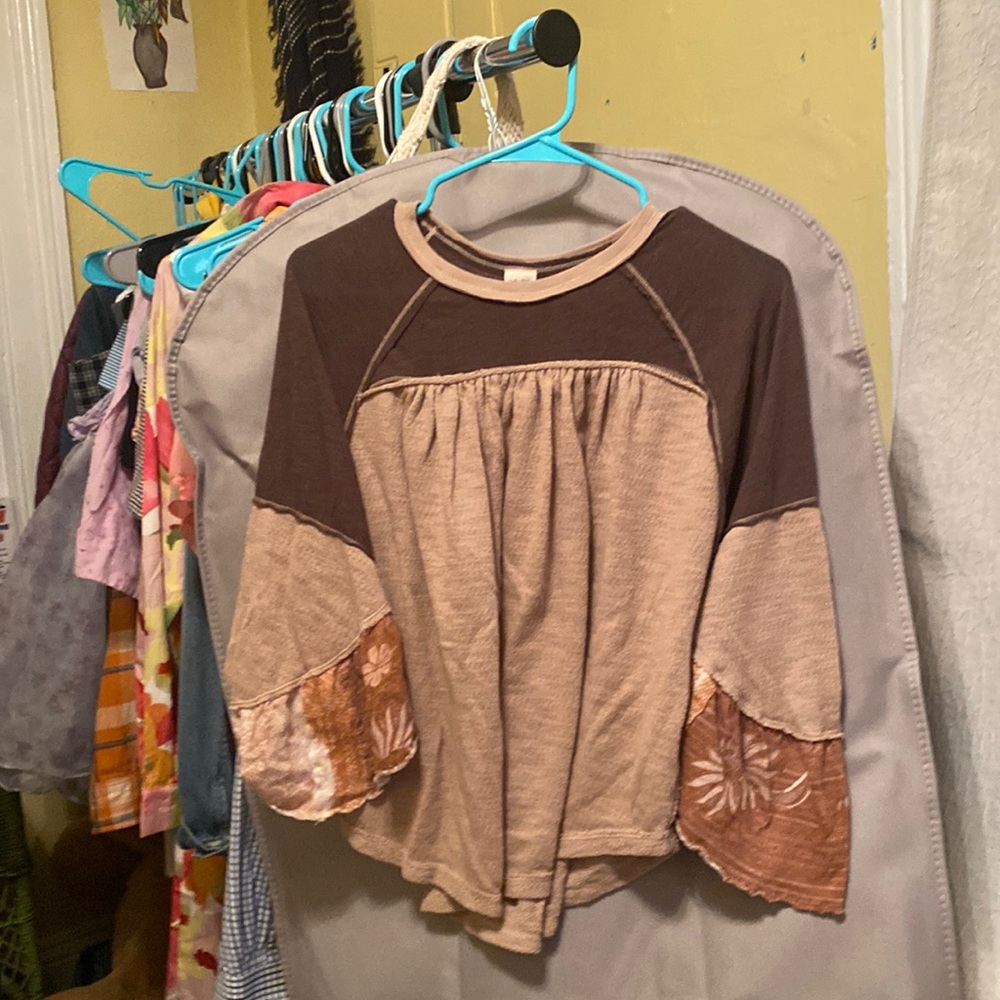 Free People top - great condition